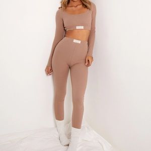 MOTEL ROCKS MODERN DAY ROMANTICS LEFGINGS/LONG SLEEVE/SHORT SET